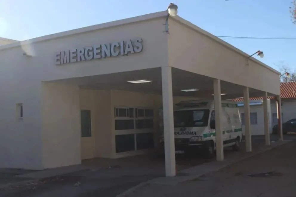 A pesar el esfuerzo de los médicos, el joven no respondió a las maniobras de reanimación.  Foto: Tania Domenicucci / AN Roca.