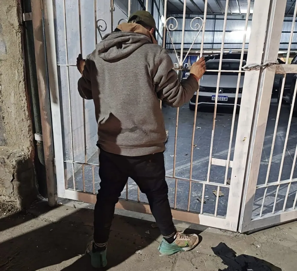 El sospechoso fue atrapado por los efectivos de la Comisaría 32°/ imagen gentileza 
