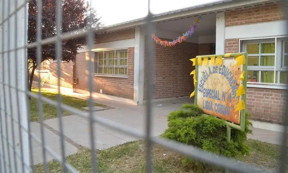 La escuela especial 4 iba a recibir a los estudiantes de la escuela 24 mientras estubiese en obra. Foto archivo