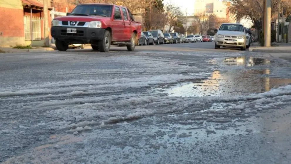 Calles congeladas: habrá que tener mucha precaución al transitar para evitar accidentes. Foto: archivo.