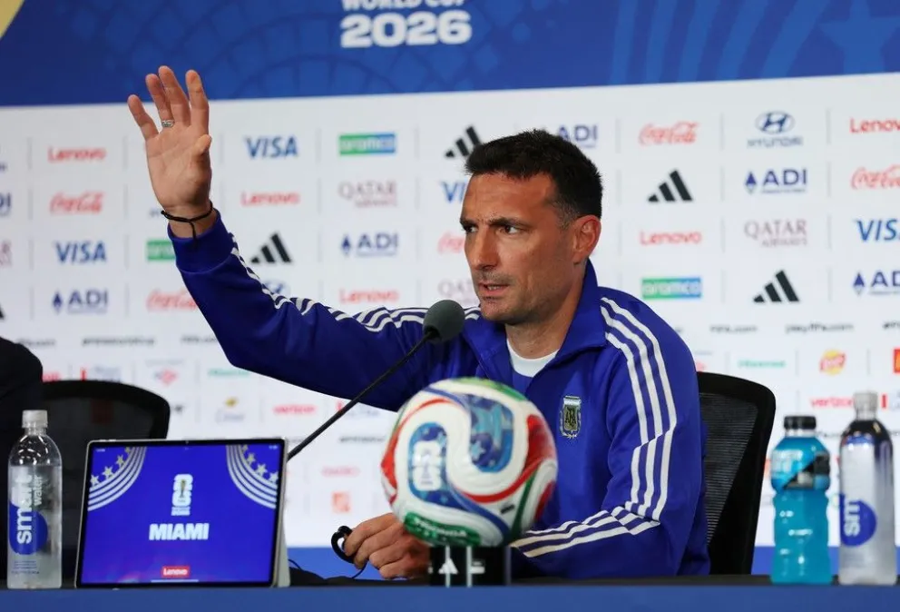 Lionel Scaloni durante la conferencia de prensa. 