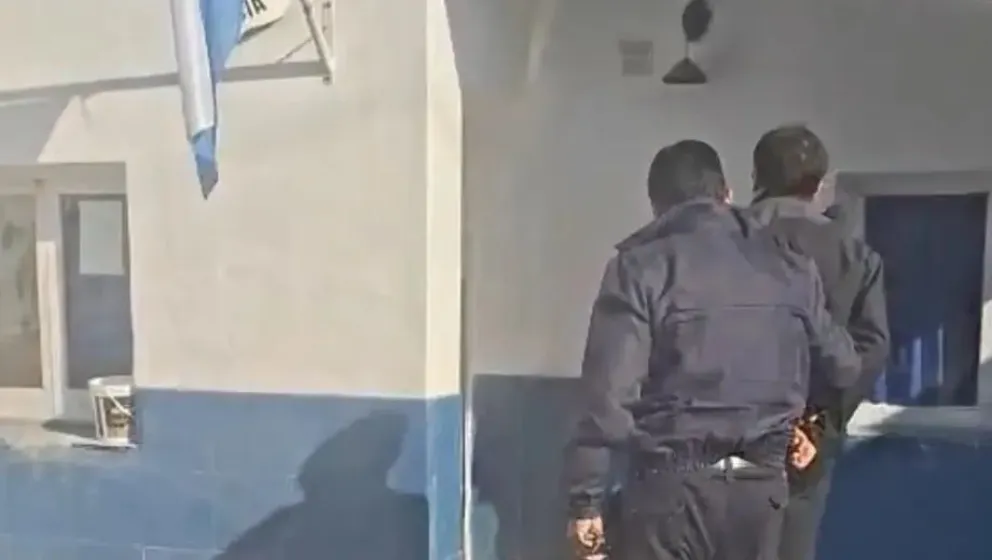 Secuestraron un arma y otros elementos de interés. Crédito: Gobierno de Río Negro