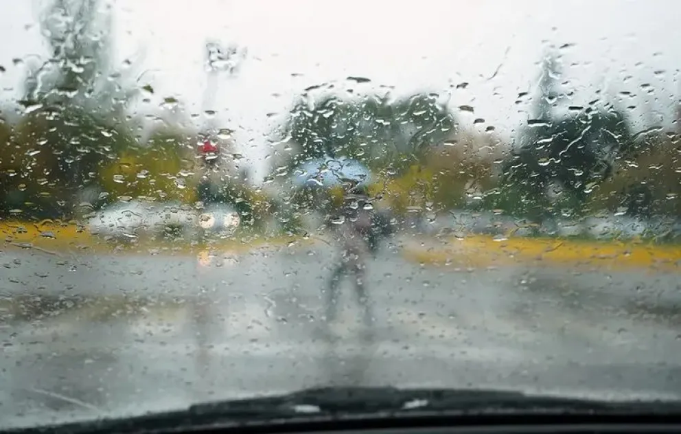 Habrá que salir preparados: se anuncian lluvias para la región. Foto: archivo.