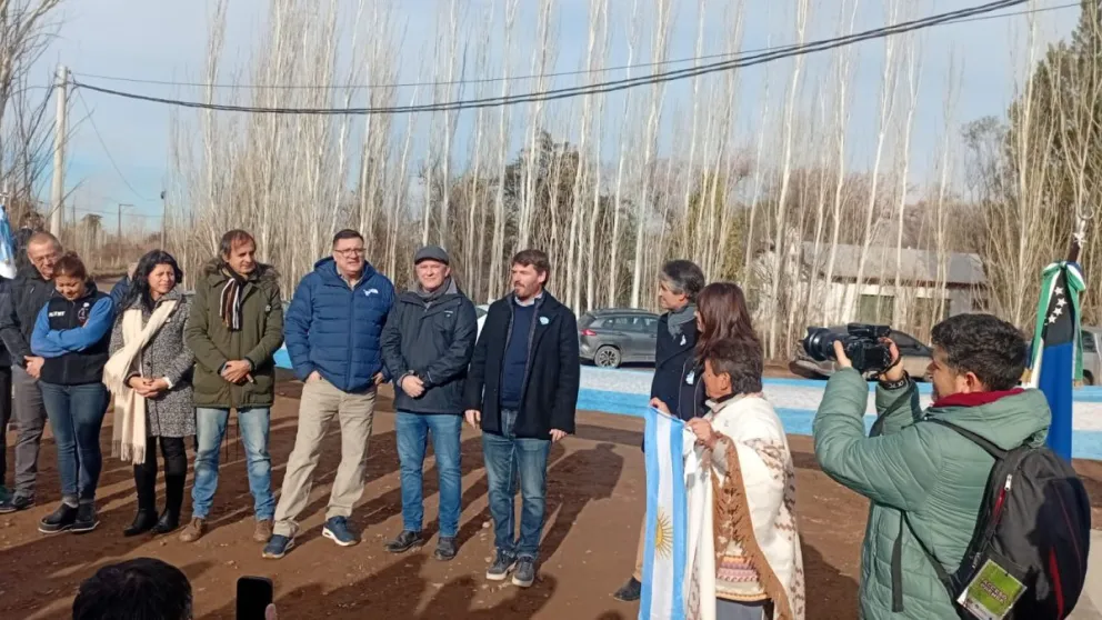 El puente fue financiado y construido íntegramente con recursos y personal municipal. Foto gentileza