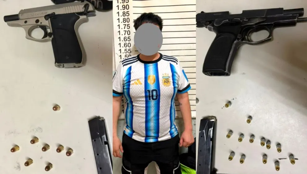 El joven llevaba una riñonera en la que ocultaba dos armas de fuego. Foto gentileza