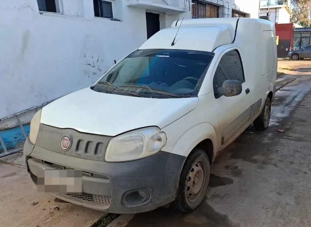 Personal de la BMA secuestró la camioneta utilitaria/ imagen gentileza