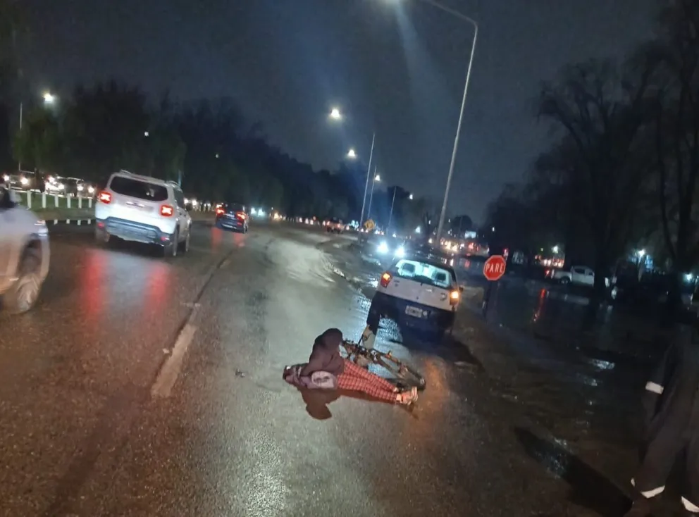 El siniestro vial ocurrió esta mañana sobre la Ruta Nacional 22, frente a la empresa WENLEN. Foto gentileza
