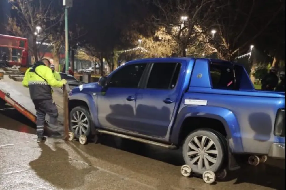 Un conductor circulaba por las calles de Cipolletti con un nivel altísimo de intoxicación alcohólica: 3,5 gr/litro de alcohol en sangre. Foto: gentileza.