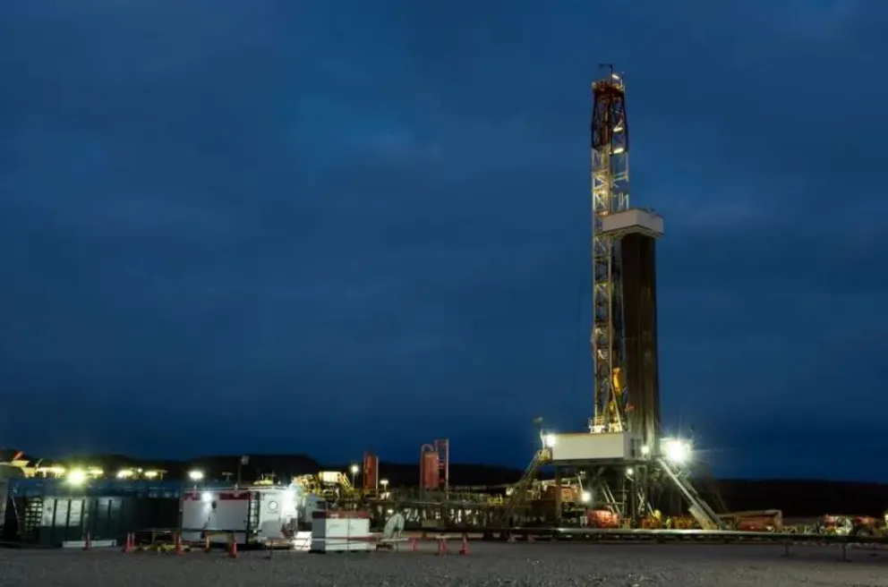 Neuquén cuestiona la forma de distribuir la renta petrolera que genera Vaca Muerta. Entiende que la decisión de Nación de no hacer más obra pública altera la ecuación original. Foto: archivo.