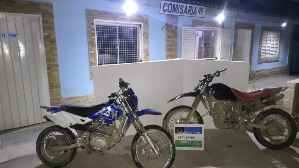 Las dos motocicletas recuperadas quedaron secuestradas y a disposición de la Justicia. Foto Comisaría 45
