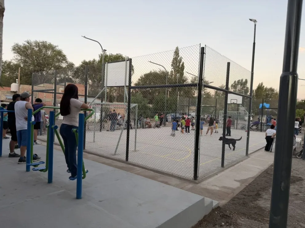 La municipalidad construirá siete nuevos playones deportivos en distintos barrios de Cipolletti. Foto: archivo.