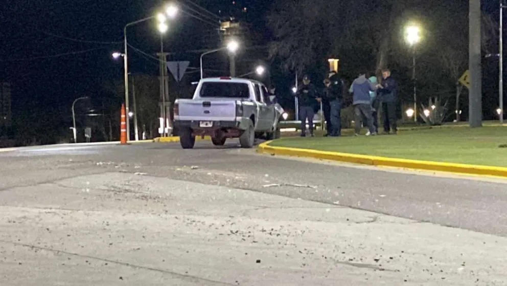 El siniestro vial ocurrió en la zona de Plaza de Las Banderas en Neuquén. Foto: Mejor Informado.