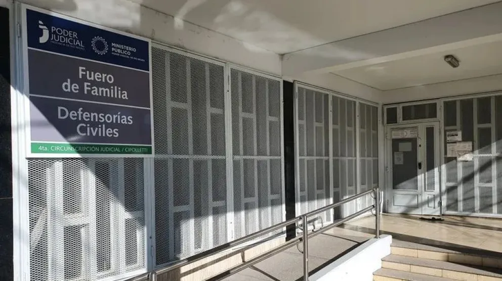 El Centro de Acceso a la Defensa Pública (Cadep) se encuentra ubicado en el primer piso de Roca y Sarmiento/ imagen archivo
