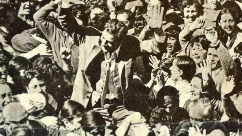 Julio Dante Salto, el intendente cipoleño llevado en andas por su gente. Foto: archivo.
