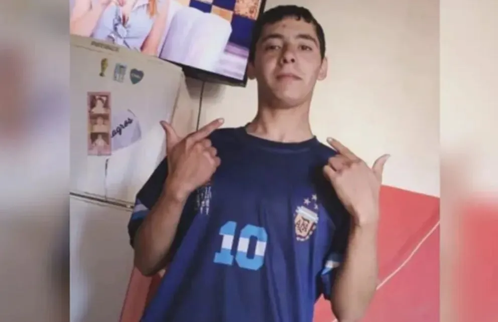 Nicolás tenía 21 años; el sábado 5 salió de la casa de su abuela y estaba desaparecido. Un supuesto amigo lo asesinó asestándole más de 12 golpes en la cabeza con una piedra de gran tamaño. Foto: gentileza.