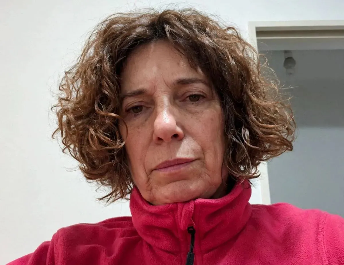 La doctora Claudia Elisandro sigui&oacute; la audiencia v&iacute;a Zoom, al igual que los otros imputados pautados para hoy. 