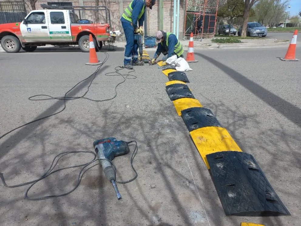 El plan continuará en distintos puntos de la ciudad para disminuir la velocidad y mejorar la circulación.