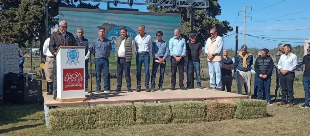 Juani Segatori brindó el discurso de apertura de la 46.ª Exposición Rural de Choele Choel y repasó los principales ejes de trabajo de la institución. Foto: gentileza.