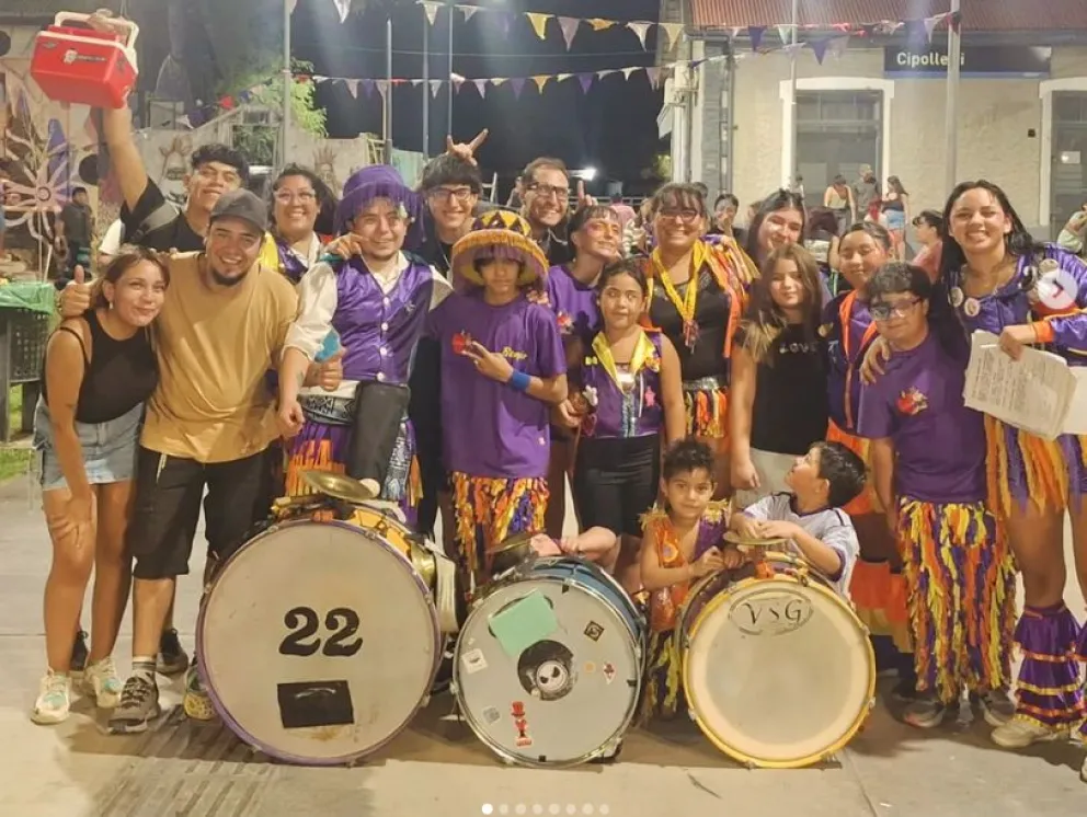 La murga, un espacio de socialización y expresión comunitaria, es un fenómeno que llegó para quedarse. Foto: gentileza La Bufona Carpocapsa.