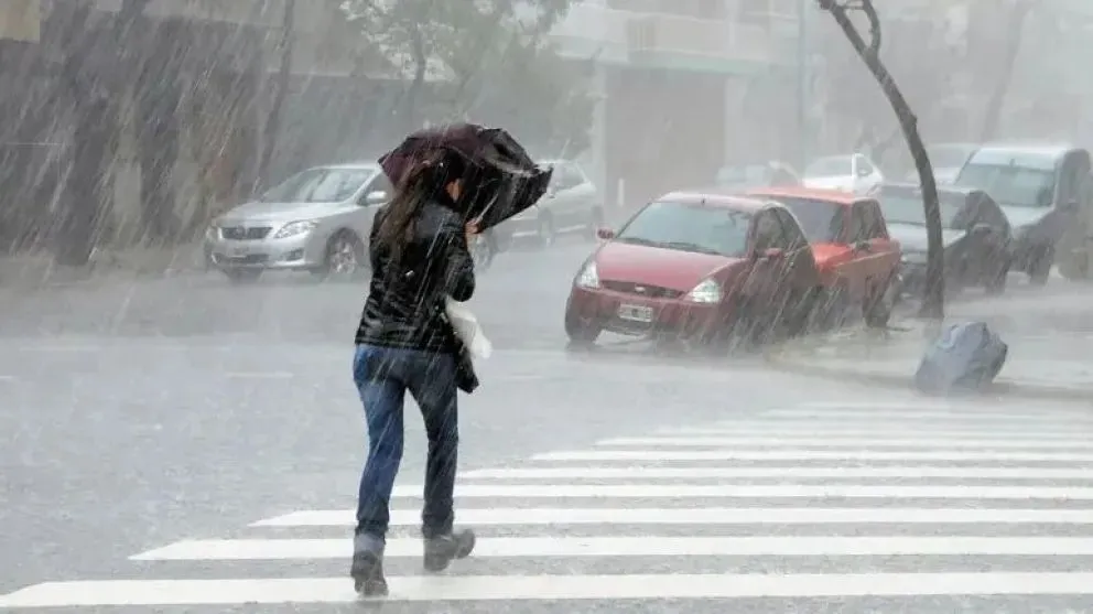 Un frente de tormentas afectará a la región mañana y el miércoles. Foto: archivo.