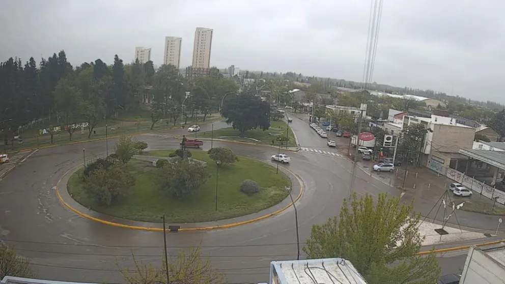 Continúa la alerta amarilla por lluvias fuertes sobre el Alto Valle. Foto: gentileza.