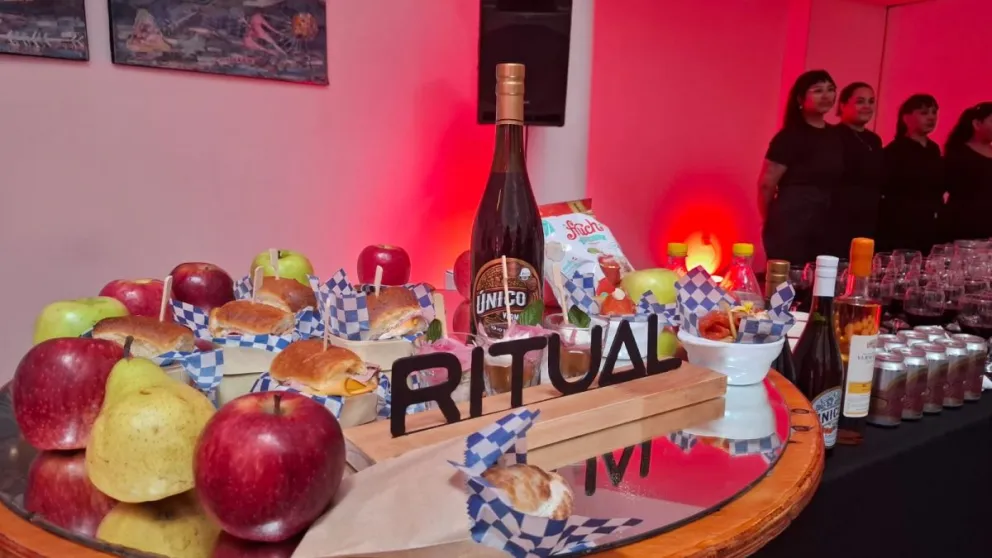 Este viernes se realizó la presentación oficial de Ritual en el Complejo Cultural Cipolletti. Foto Daniela Lujan para Cipo360